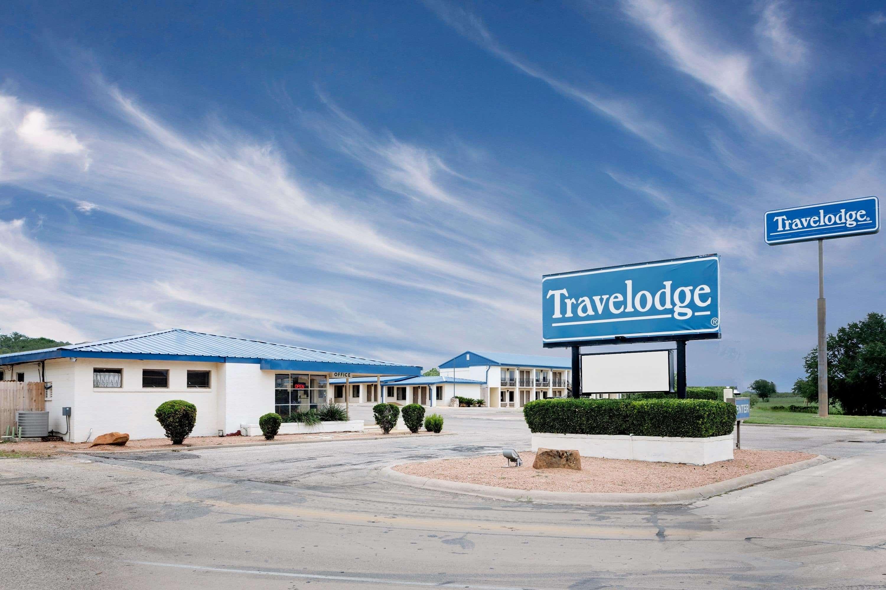 Travelodge By Wyndham Ozona Exterior photo