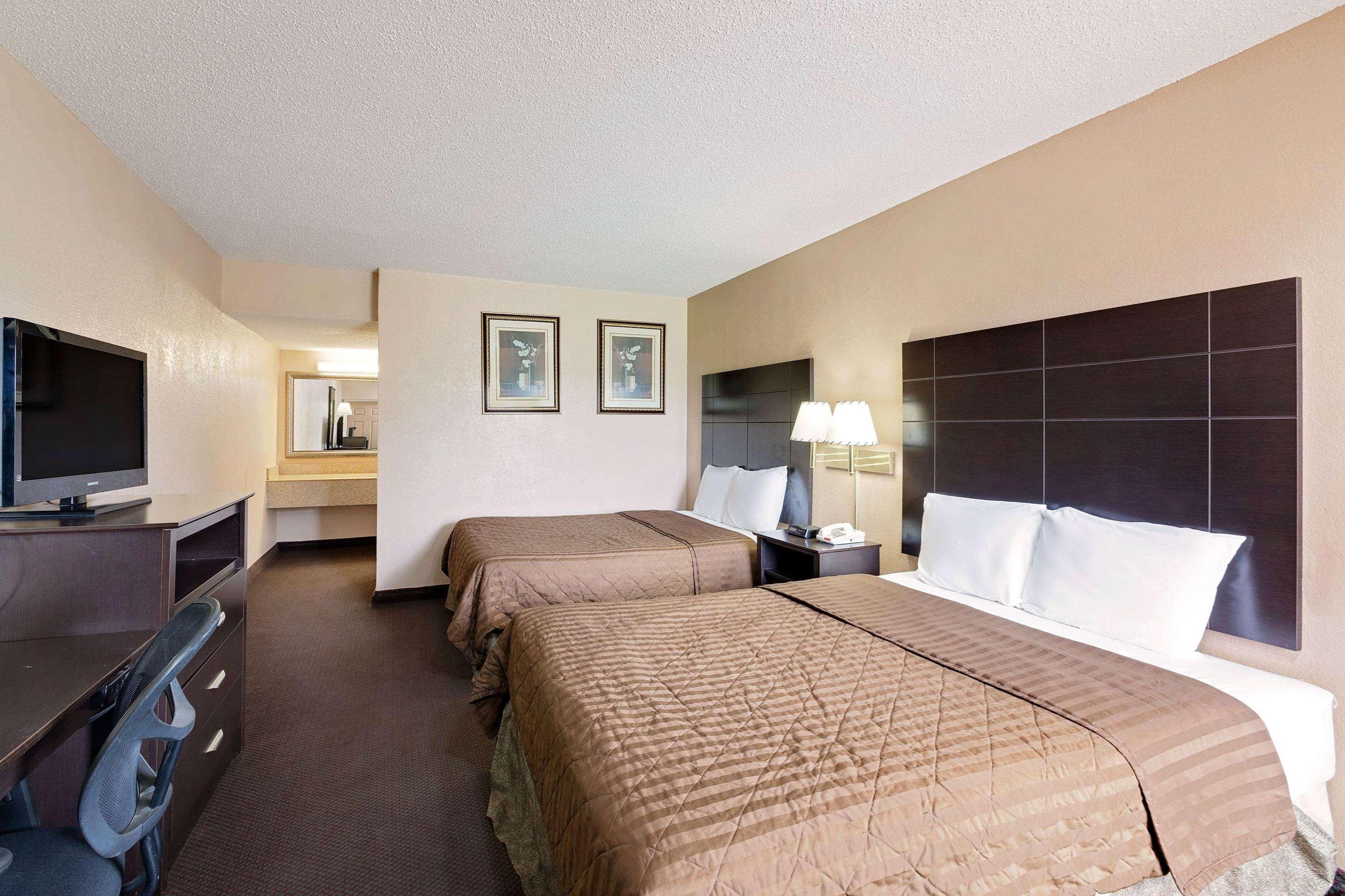 Travelodge By Wyndham Ozona Exterior photo